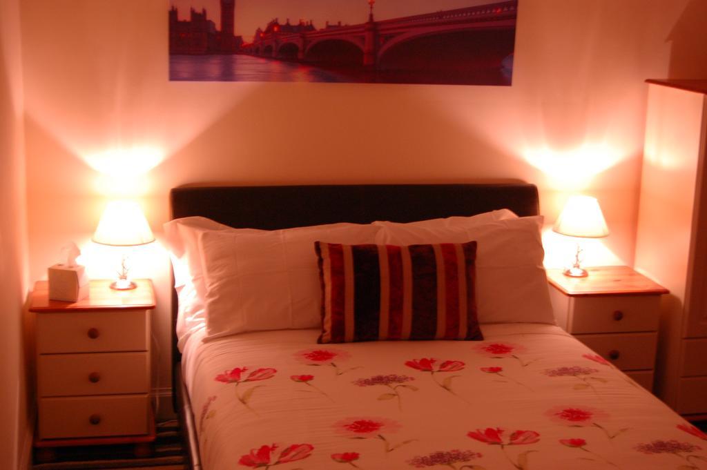 Dawn Break Bed and Breakfast Largs Kamer foto