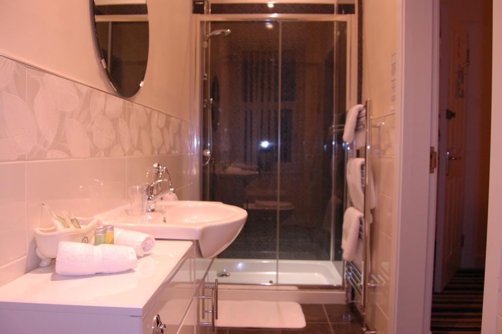 Dawn Break Bed and Breakfast Largs Kamer foto