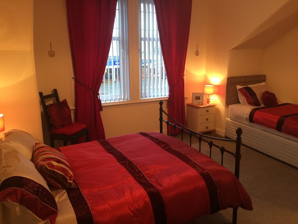 Dawn Break Bed and Breakfast Largs Kamer foto